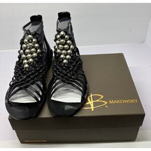 B. Makowsky Gaby Black Leather Gladiator Sandals Black Size 5 New in Box Beaded